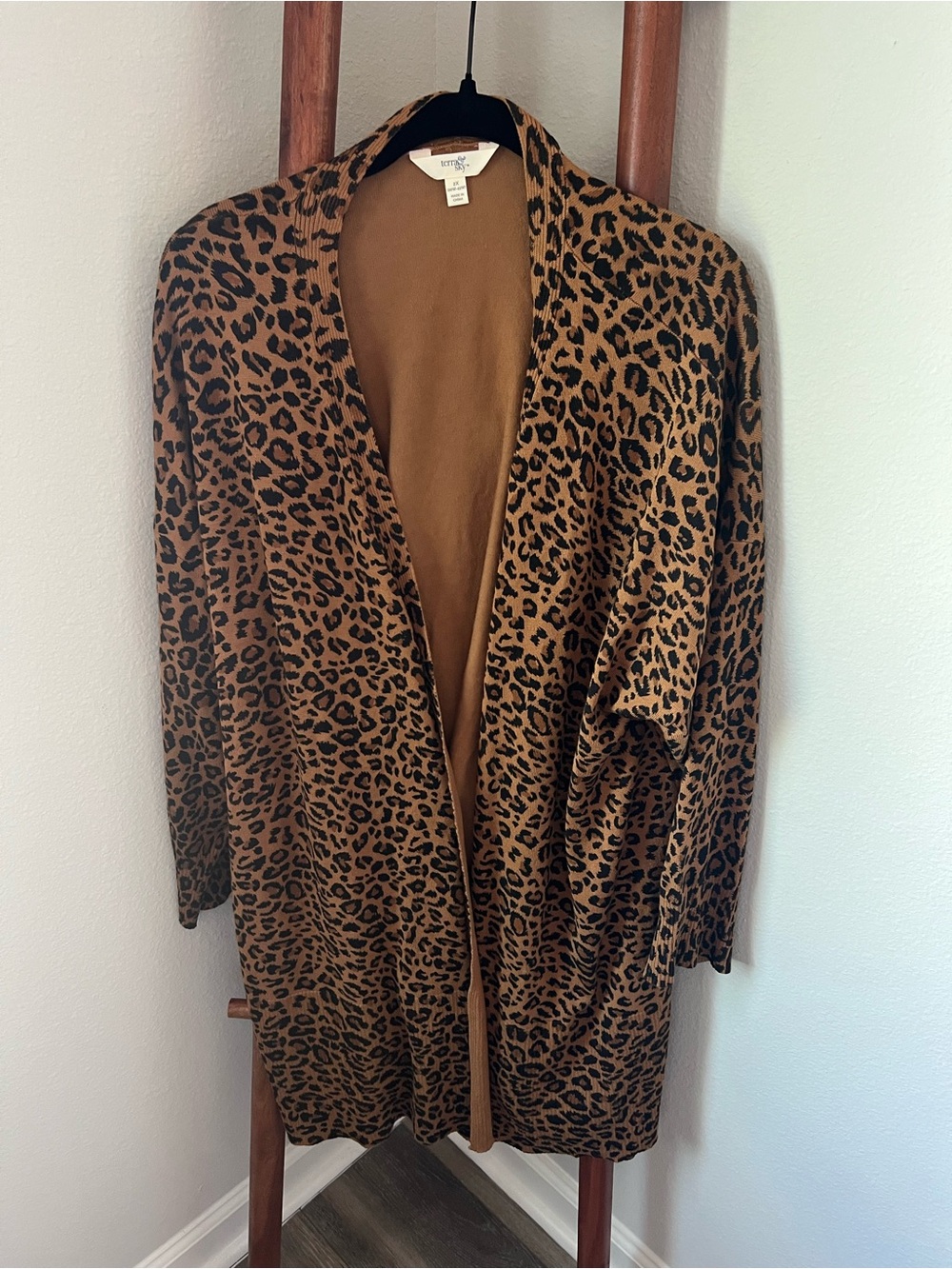 Terra & Sky Leopard Print Open-Front Cardigan - Brown/Black
